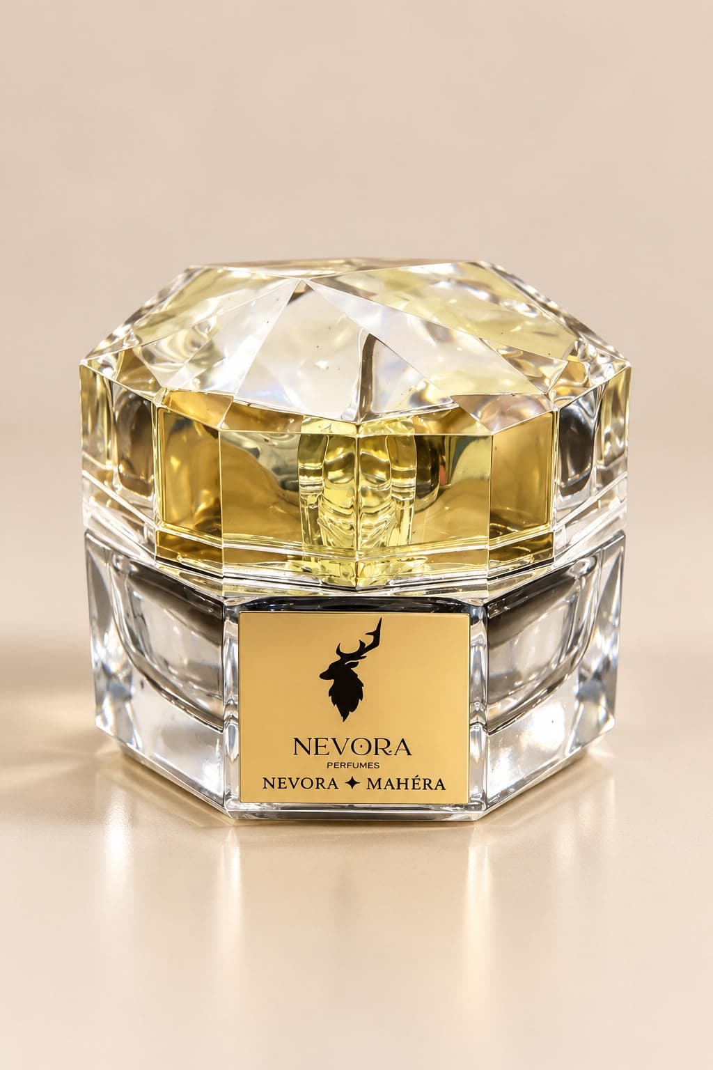 NEVORA ✦ MAHÉRA